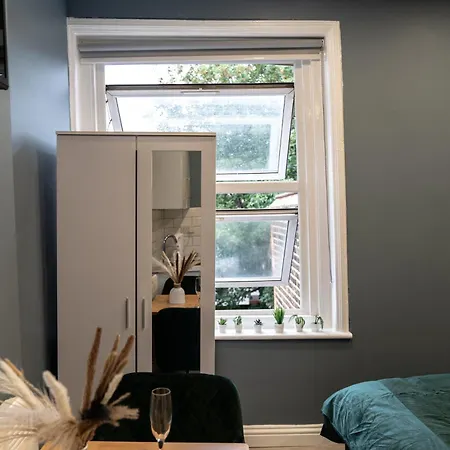 Beautiful Small Studio London Exterior photo